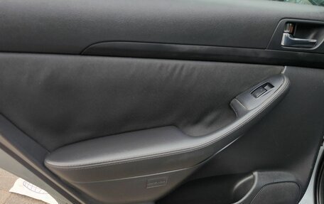 Toyota Avensis III рестайлинг, 2007 год, 450 000 рублей, 12 фотография