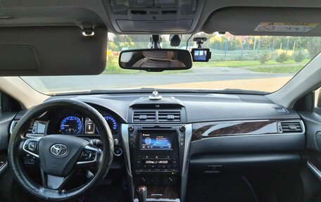Toyota Camry, 2016 год, 2 135 000 рублей, 7 фотография