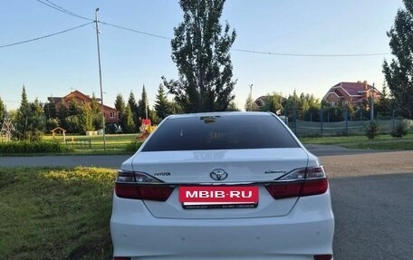 Toyota Camry, 2016 год, 2 135 000 рублей, 3 фотография