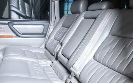 Toyota Land Cruiser 100 рестайлинг 2, 2003 год, 2 149 000 рублей, 18 фотография