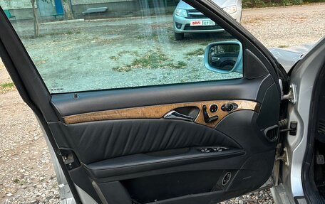 Mercedes-Benz E-Класс, 2003 год, 1 550 000 рублей, 8 фотография