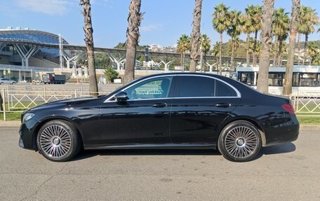 Mercedes-Benz E-Класс, 2020 год, 3 270 000 рублей, 3 фотография