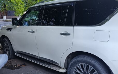Nissan Patrol, 2011 год, 1 700 000 рублей, 4 фотография