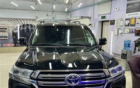 Toyota Land Cruiser 200, 2015 год, 5 700 000 рублей, 2 фотография