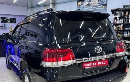 Toyota Land Cruiser 200, 2015 год, 5 700 000 рублей, 5 фотография