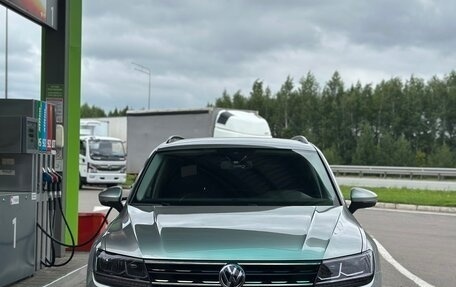 Volkswagen Tiguan II, 2020 год, 2 280 000 рублей, 7 фотография