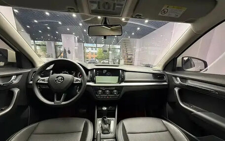 Skoda Kamiq I, 2022 год, 1 226 000 рублей, 8 фотография