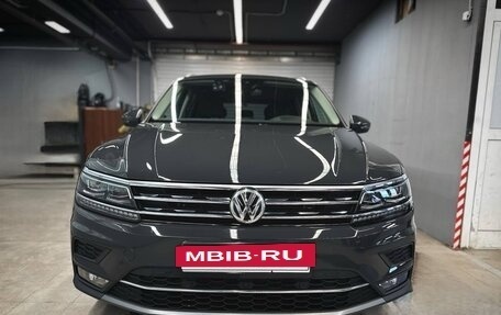 Volkswagen Tiguan II, 2020 год, 3 257 000 рублей, 3 фотография