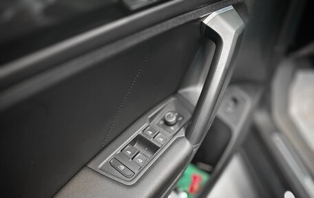 Volkswagen Tiguan II, 2020 год, 3 257 000 рублей, 14 фотография