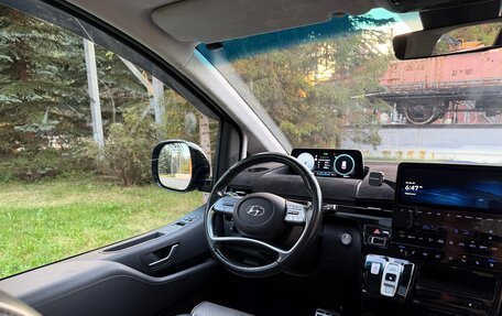 Hyundai Staria, 2022 год, 4 490 000 рублей, 15 фотография