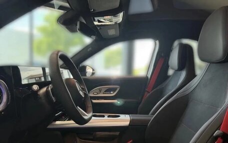 Mercedes-Benz GLB, 2026 год, 7 850 000 рублей, 6 фотография