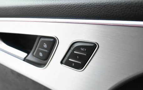 Audi Q8 I, 2019 год, 5 849 900 рублей, 25 фотография