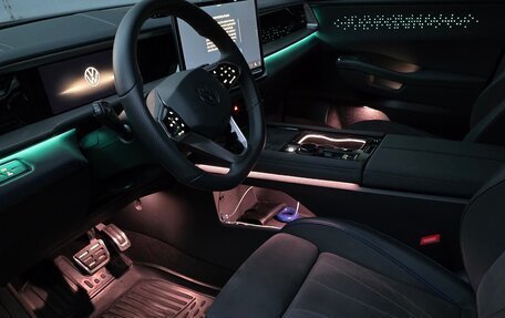Volkswagen Teramont, 2025 год, 5 600 000 рублей, 17 фотография
