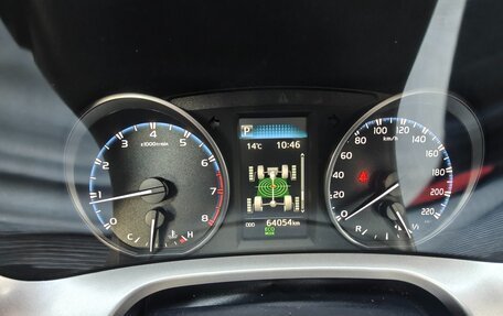 Toyota RAV4, 2017 год, 2 560 000 рублей, 25 фотография