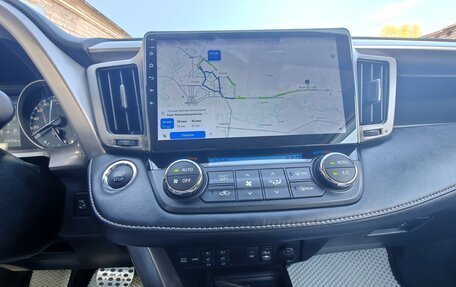 Toyota RAV4, 2017 год, 2 560 000 рублей, 29 фотография