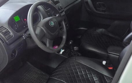 Skoda Fabia II, 2012 год, 1 000 000 рублей, 4 фотография