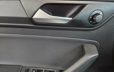 Volkswagen Polo VI (EU Market), 2021 год, 1 175 000 рублей, 17 фотография