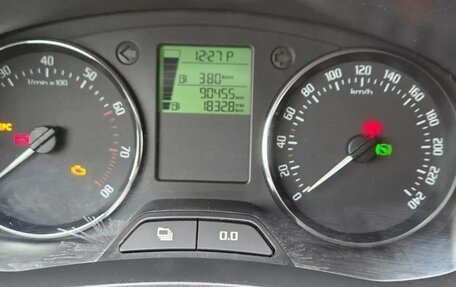 Skoda Fabia II, 2012 год, 1 000 000 рублей, 6 фотография