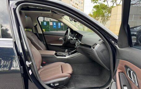 BMW 3 серия, 2023 год, 2 700 029 рублей, 24 фотография