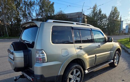 Mitsubishi Pajero IV, 2007 год, 1 520 000 рублей, 3 фотография
