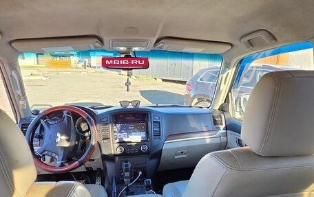 Mitsubishi Pajero IV, 2007 год, 1 520 000 рублей, 9 фотография