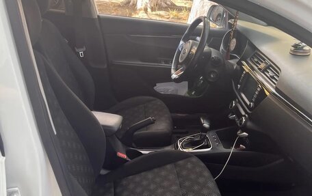 KIA Rio IV, 2018 год, 1 250 000 рублей, 14 фотография