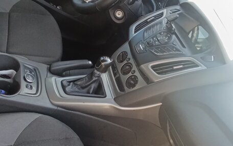 Ford Focus III, 2013 год, 930 000 рублей, 13 фотография