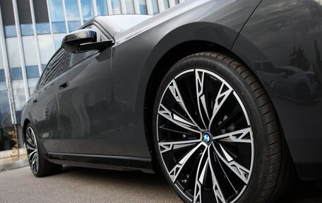 BMW 7 серия, 2026 год, 23 800 000 рублей, 10 фотография