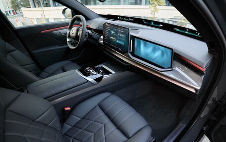 BMW 7 серия, 2026 год, 23 800 000 рублей, 15 фотография