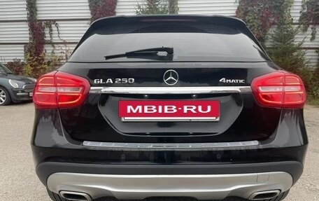 Mercedes-Benz GLA, 2016 год, 2 100 000 рублей, 3 фотография
