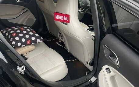 Mercedes-Benz GLA, 2016 год, 2 100 000 рублей, 8 фотография