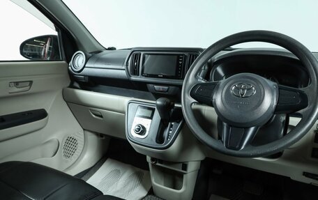 Toyota Passo III, 2016 год, 1 169 000 рублей, 10 фотография