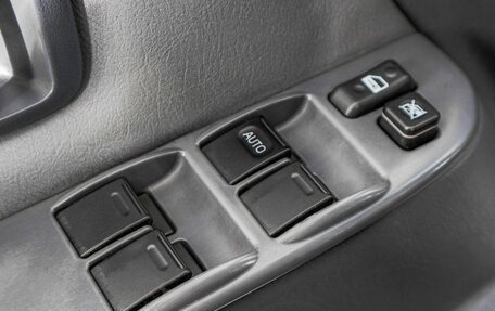 Toyota Land Cruiser Prado 90 рестайлинг, 1999 год, 1 199 000 рублей, 11 фотография