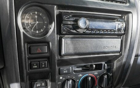 Toyota Land Cruiser Prado 90 рестайлинг, 1999 год, 1 199 000 рублей, 17 фотография