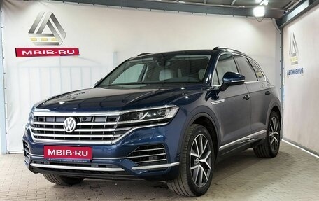 Volkswagen Touareg III, 2019 год, 4 359 000 рублей, 1 фотография