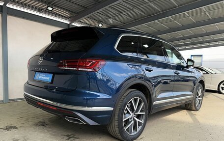 Volkswagen Touareg III, 2019 год, 4 359 000 рублей, 5 фотография