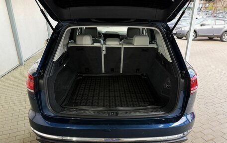 Volkswagen Touareg III, 2019 год, 4 359 000 рублей, 9 фотография