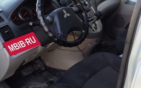 Mitsubishi Grandis, 2007 год, 590 000 рублей, 6 фотография