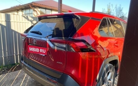 Toyota RAV4, 2021 год, 3 000 000 рублей, 7 фотография