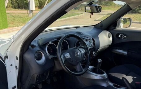 Nissan Juke II, 2014 год, 1 300 000 рублей, 10 фотография