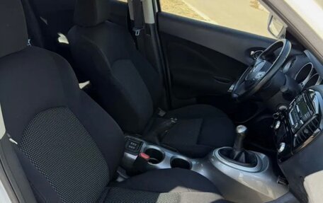 Nissan Juke II, 2014 год, 1 300 000 рублей, 17 фотография
