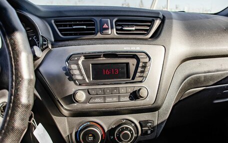 KIA Rio III рестайлинг, 2013 год, 800 000 рублей, 19 фотография