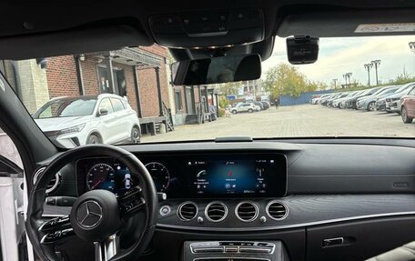 Mercedes-Benz E-Класс, 2020 год, 4 800 000 рублей, 11 фотография
