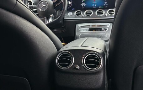 Mercedes-Benz E-Класс, 2020 год, 4 800 000 рублей, 21 фотография