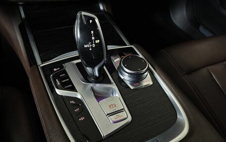 BMW 7 серия, 2018 год, 2 659 000 рублей, 18 фотография