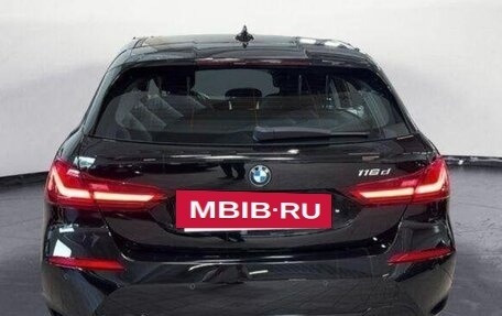 BMW 1 серия, 2022 год, 2 890 000 рублей, 5 фотография