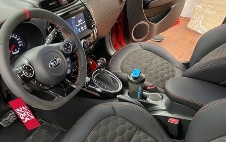 KIA Soul II рестайлинг, 2016 год, 1 400 000 рублей, 16 фотография
