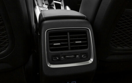 Geely Atlas, 2024 год, 2 280 000 рублей, 21 фотография