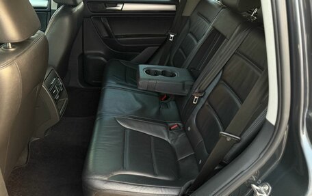 Volkswagen Touareg III, 2011 год, 1 729 000 рублей, 9 фотография