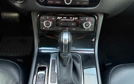 Volkswagen Touareg III, 2011 год, 1 729 000 рублей, 20 фотография